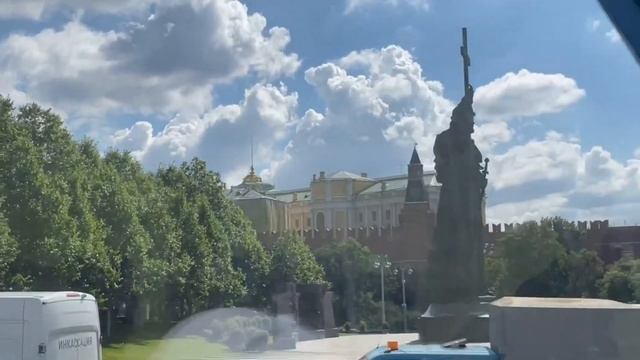 VLOG:Москва, Крид и ВДНХ смотреть онлайн