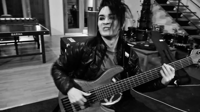 DIRTY LOOPS - Hit Me смотреть онлайн