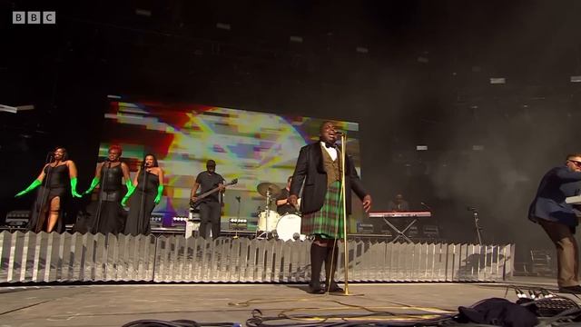Gabriels - Glory (Glastonbury 2023) смотреть онлайн