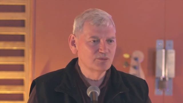 Have Smartphones Destroyed a Generation? смотреть онлайн