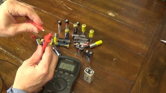 How to Test if Batteries are Good смотреть онлайн
