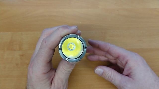 Sofirn SP33S Led Taschenlampe 5000 Lumen 1.Review Auf Deutsch Top👍keine Olight Thrunite