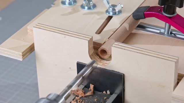 6 в 1 — Как сделать высокопроизводительный кондуктор для сверления [ЛАЙФХАКИ] смотреть онлайн