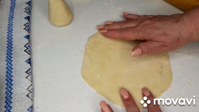 БУЛОЧКИ С ТВОРОГОМ смотреть онлайн