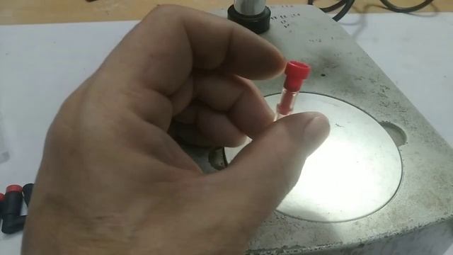 Восстановление воздушных клапанов кофемашин. Тонкая работа под микроскопом. смотреть онлайн