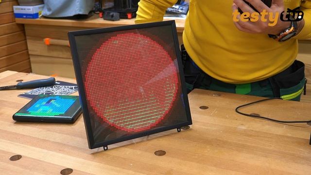 Divoom Pixoo 64 -  64 X 64 Pixel Art LED