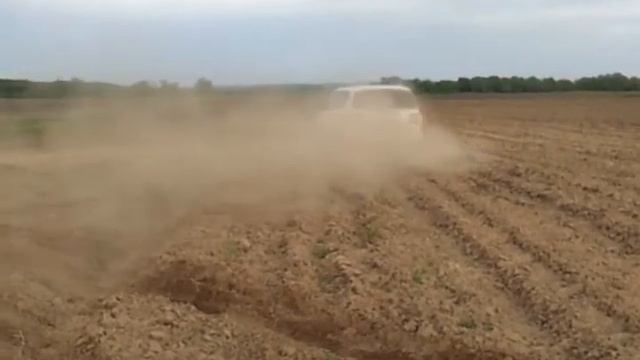 По пашне смотреть онлайн