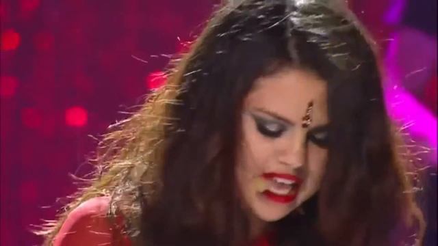 Sobre o Perfume VivaMore da Selena Gomez! смотреть онлайн