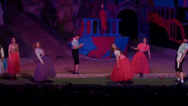 ROMEO & JULIA - Aufbruch in eine neue Welt | Finale 1. Akt (Showclip) смотреть онлайн
