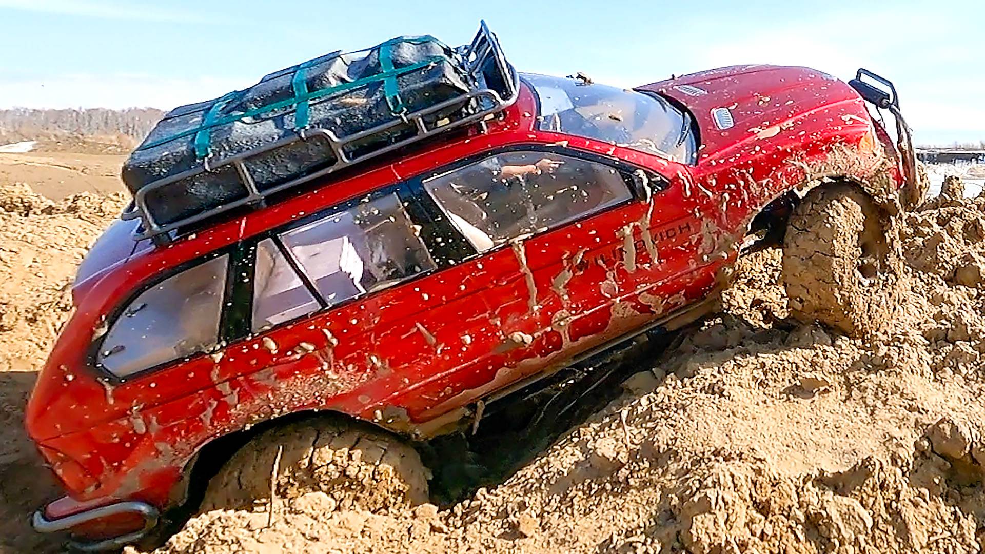 BMW X5 против Land Rover Defender 110 на жестком бездорожье! смотреть онлайн