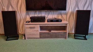 IOTAVX SA-3 & Radiotechnika АС35-1 на подставках - Yello «Tool of Love»