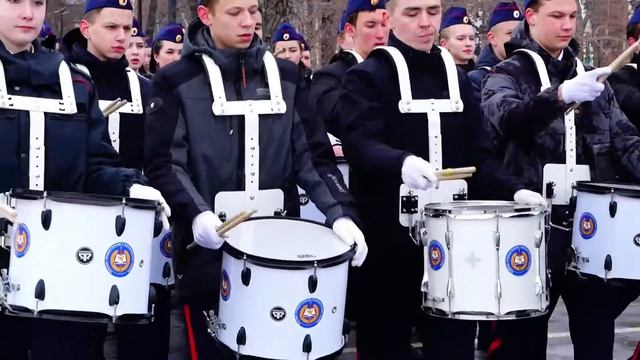 Праздничный митинг клуба патриотического воспитания Ижевские курсанты смотреть онлайн