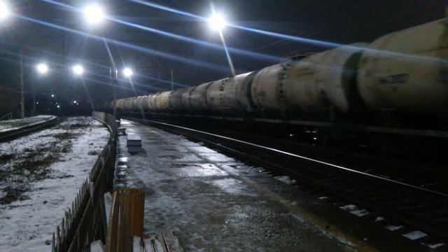 Ночной Тройник ВЛ80С с грузовым составом смотреть онлайн