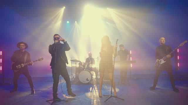 Кавер группа на Корпоратив BIGGAME промо смотреть онлайн