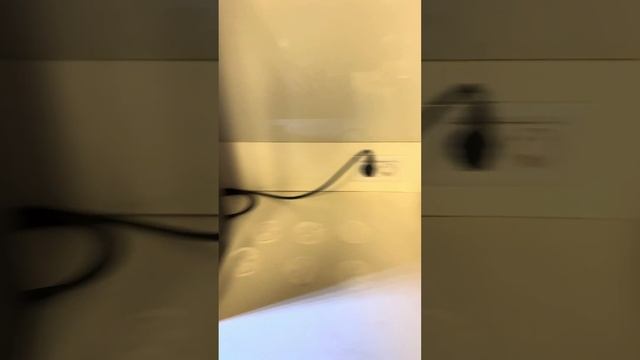 БИЗНЕС ЗАЛ МЕЖДУНАРОДНОГО АЭРОПОРТА «ЗВАРТНОЦ» ЕРЕВАН, АРМЕНИЯ! Priority Pass, Lounge Key, MIR PASS! смотреть онлайн