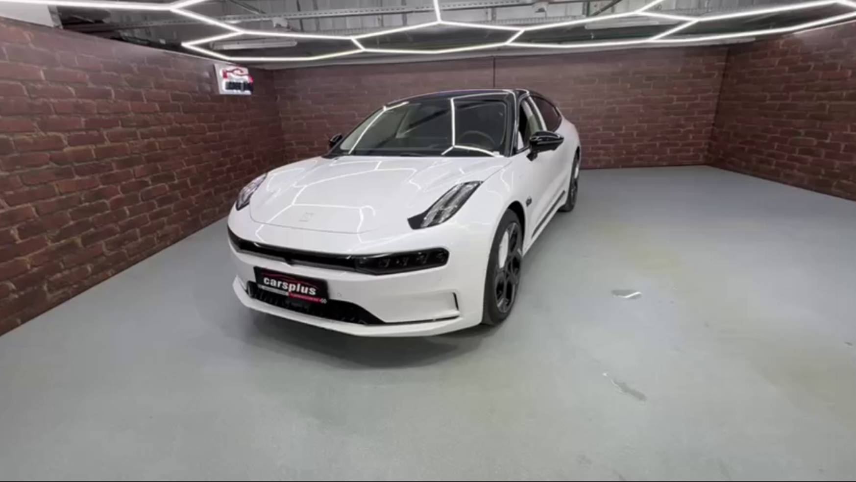 В наличии ZEEKR 001👇