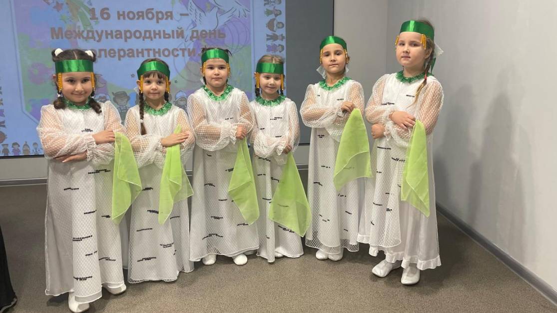 Танец "Русская берёзка" смотреть онлайн