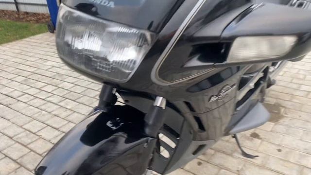 Обзор мотоцикла Honda ST1100 1996год, 89262862924 с 10:00-20:00 по МСК (Whatsapp) смотреть онлайн