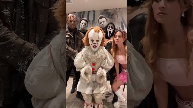 😧 смотреть онлайн