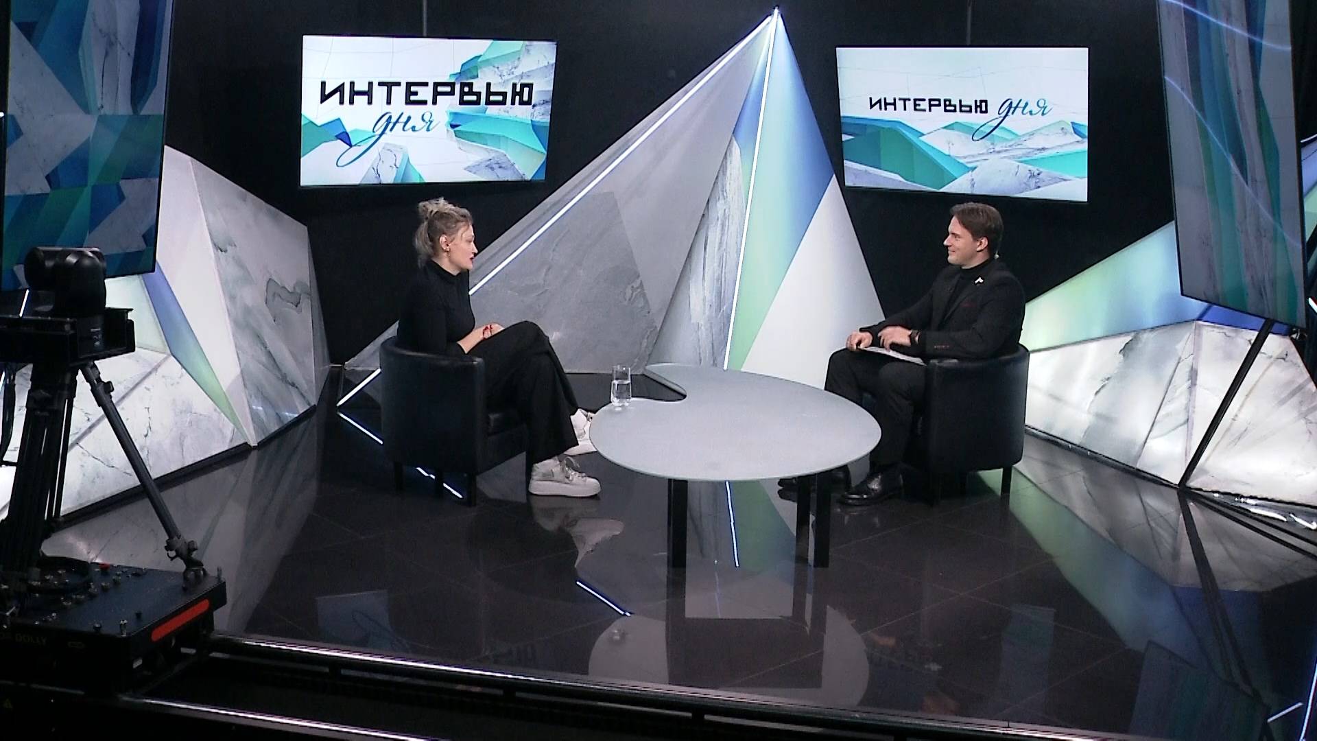 «Интервью дня»: Алеся Казанцева смотреть онлайн