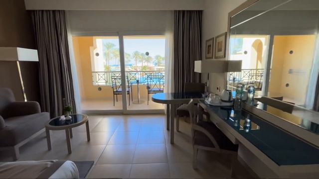 CLEOPATRA LUXURY RESORT MAKADI BAY (Макади бей, Хургада) - обзор, отзывы, фото и сравнение цен! смотреть онлайн