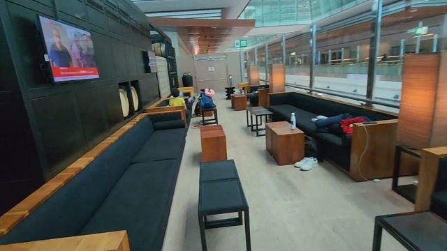 РОСКОШЬ И КОМФОРТ: БИЗНЕС-ЗАЛ В ДУБАЕ, ОАЭ, ПЕРВОГО КЛАССА AHLAN В ТЕРМИНАЛЕ 1, зал D. смотреть онлайн