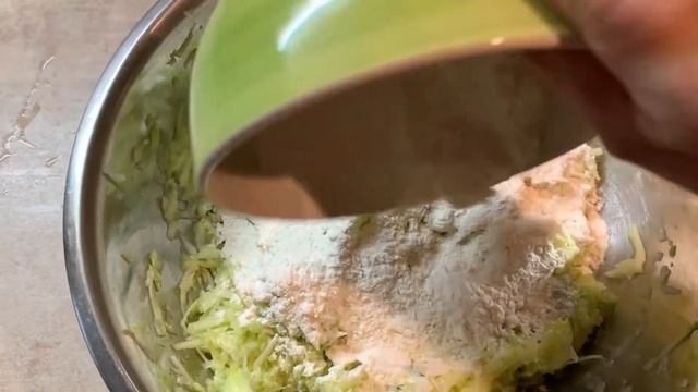 Оладья из кабачков по классическому рецепту!