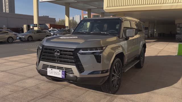 Lexus GX 550h 2025 смотреть онлайн