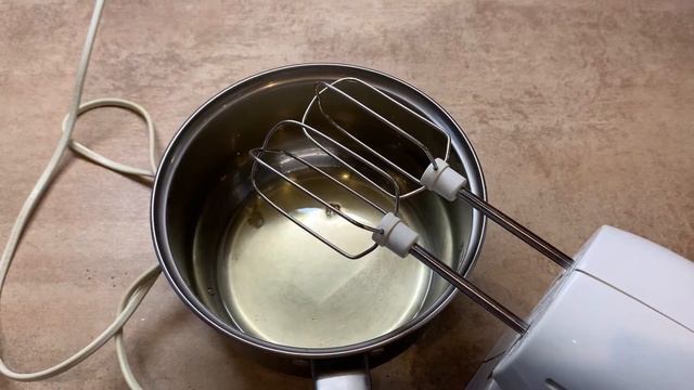 Рогалики с безе! Вкусно и очень быстро!