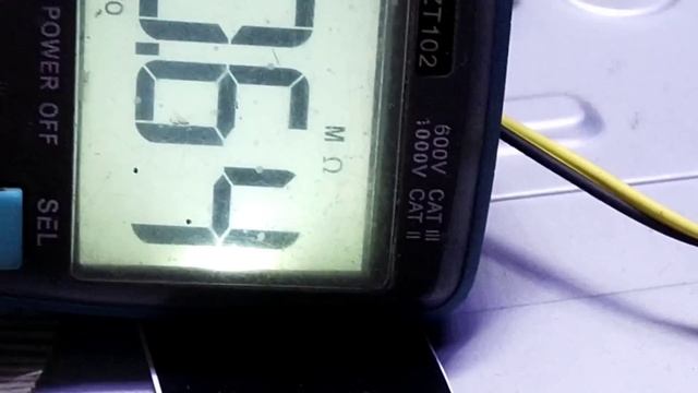 Samsung-32-smart-tv-нет изображения, подсветка работает проблема с TCON.