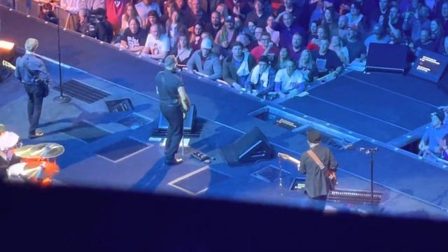 Bruce Springsteen “Candy’s Room” AAC Dallas tx feb 10, 2023 смотреть онлайн