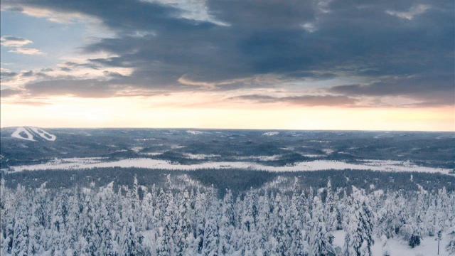 YUKO YOSHIOKA plays ESTER MÄGI - Lapland Joiks (Live) [1/2] смотреть онлайн