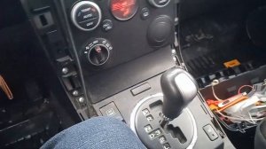 Установка магнитолы Сузуки Гранд  Витара с камерой заднего вида