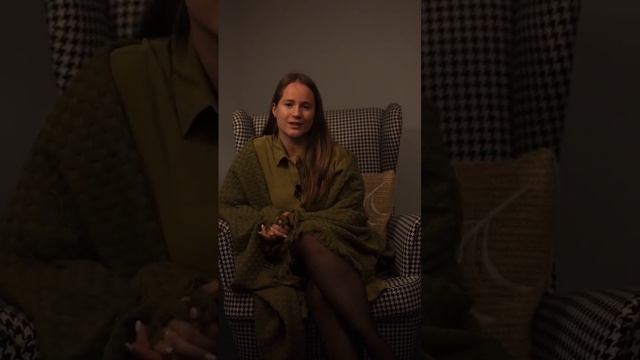 «Этикетки» / автор Виталия Билас (Ерёменко) / чтец Дарья Залуцкая смотреть онлайн