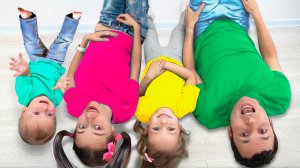 Цветная песенка для детей|Майя и Маша