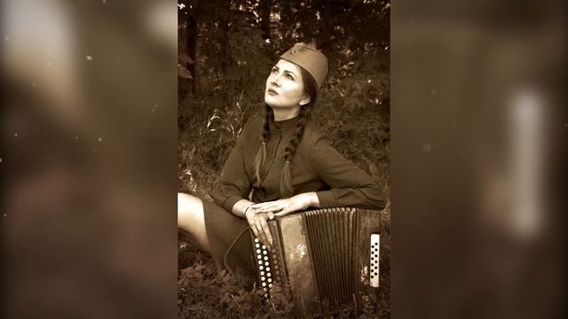 Фотосет "Боевая подруга гармонь"