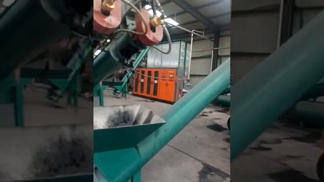 reclaimed rubber machine，Rubber powder into recycled tire materials machine, rubber vulcanizing смотреть онлайн