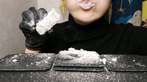 АСМР ~ ✨ Белое на чёрном ❤  ASMR ~ ✨ White on black ❤