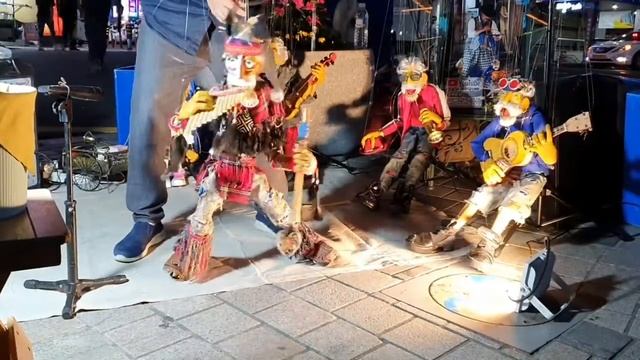 Hiburan Malam Minggu