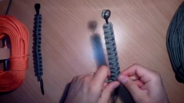 How to make King Cobra Paracord bracelet - double cobra stitch - cobra waves- Tutorial - How to make смотреть онлайн