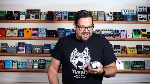 The Boss CE-3 Gets No Love смотреть онлайн