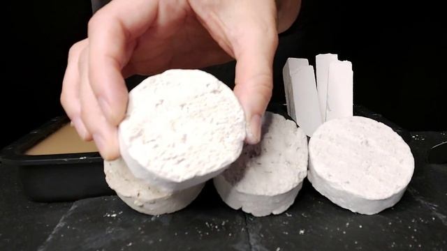 АСМР ~ Замачивание глины и мела Шайбочки ASMR ~ Soaking clay and chalk Washers смотреть онлайн