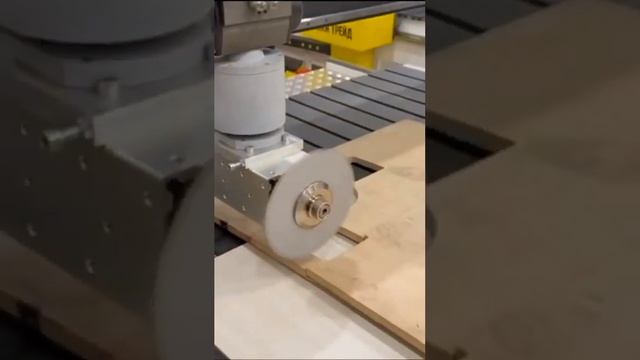 Станок ЧПУ с пилой | Станки Трейд смотреть онлайн