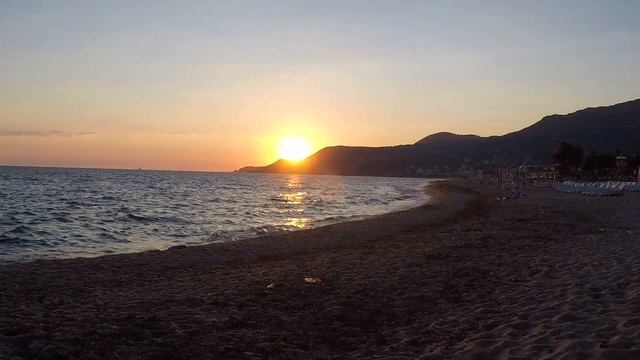 Alanya Sunset Timelapse смотреть онлайн