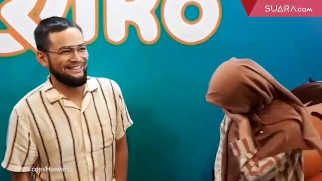 Dapet Kado Romantis Dari Teuku Wisnu, Begini Kata Shireen Sungkar смотреть онлайн