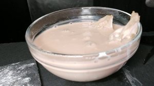 АСМР ~  Замачивание глины и мела  Уральская  ASMR ~  Soaking clay and chalk  Ural