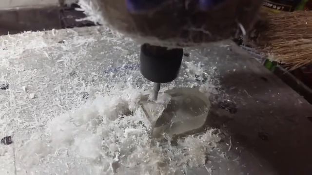 iMachining можно использовать не только для обработки металла.iMachi can be used not only for metal смотреть онлайн