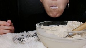 АСМР ~  Мягкий хруст Ассорти в креме  ASMR ~  Soft Crunch Assorted in Cream
