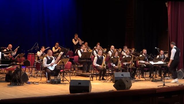 "No Comment" Big Band - «Ms. Garvey, Ms. Garvey!!» смотреть онлайн