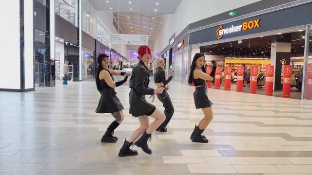 [K-POP IN PUBLIC] ITZY "UNTOUCHABLE" dance cover by Neon Lights смотреть онлайн